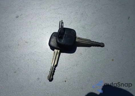 2004 Pontiac Vibe from USA, damaged, VIN 5Y2SL62844Z471575